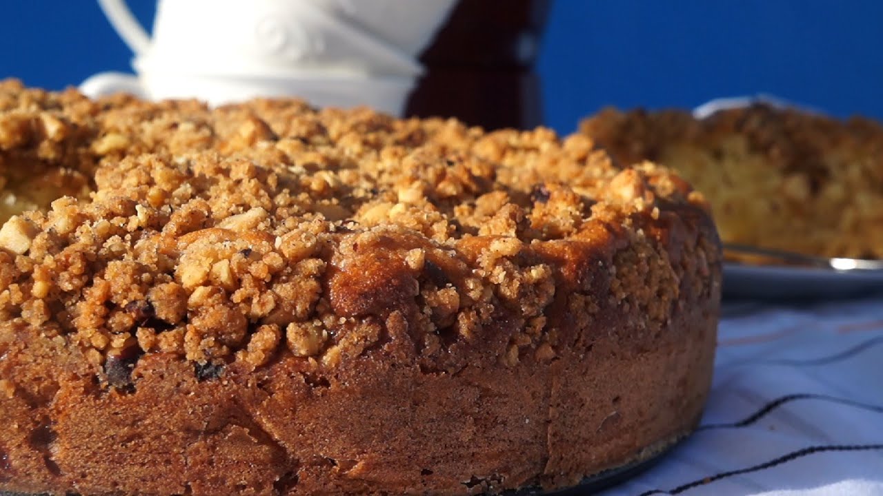 كيكة التفاح بطبقة الستروسل المقرمشة Apple Streusel Cake