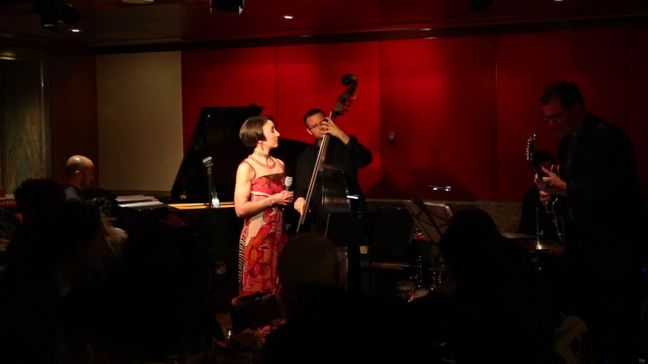 Jocelyn Medina Group performing 