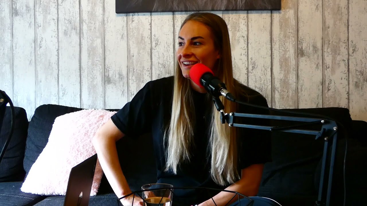 #Talkswithcharly x Tessa Wullaert: Er is ingebroken geweest tijdens mijn periode in Manchester....