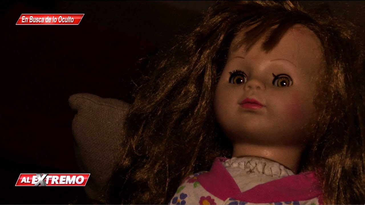 ¡Ella es Fernanda! ¡La muñeca maldita con energías malignas se mueve ante la cámara! | Al Extremo