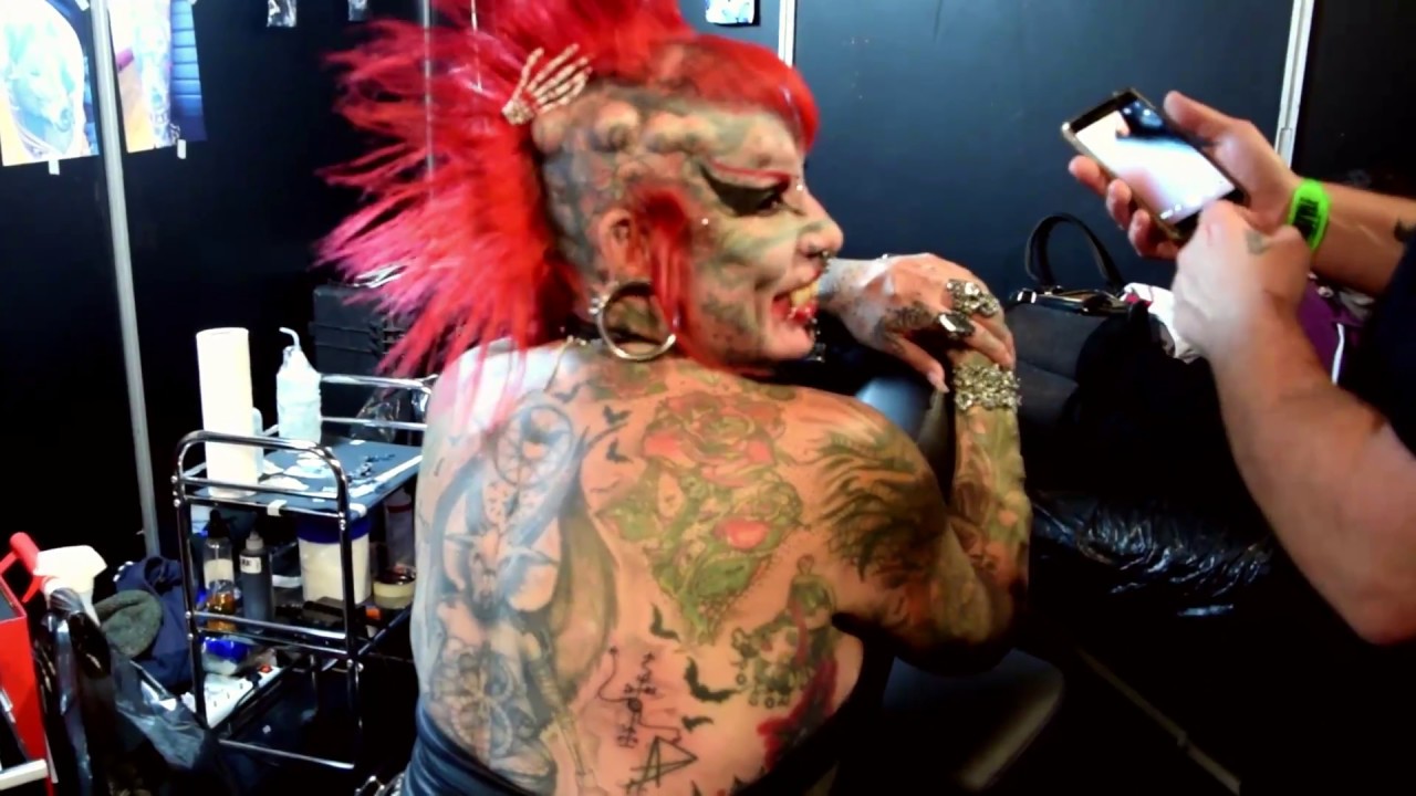Mercedes Tsangaras - The Mexican Vampire Woman (WILDSTYLE&TATTOO MESSE)