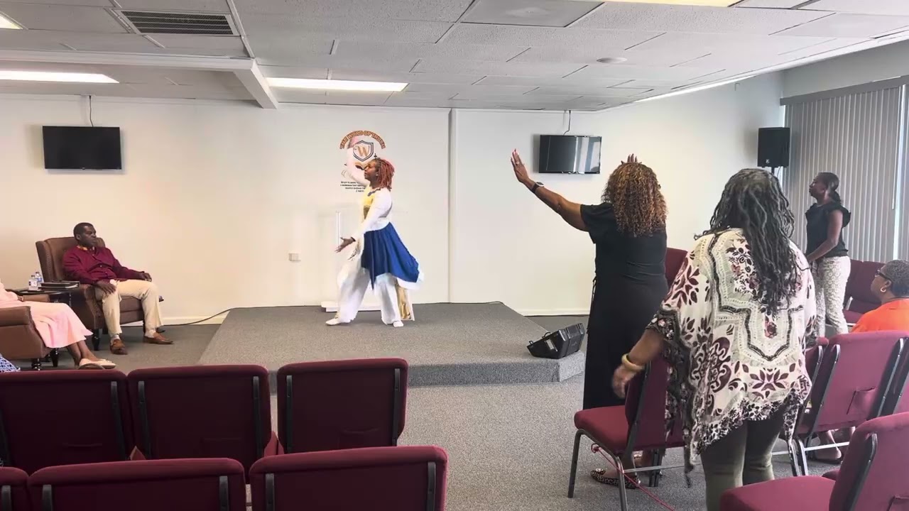 Prophetic Dance-Surrender, Heal our Hearts, Healer is here Roy T Williams