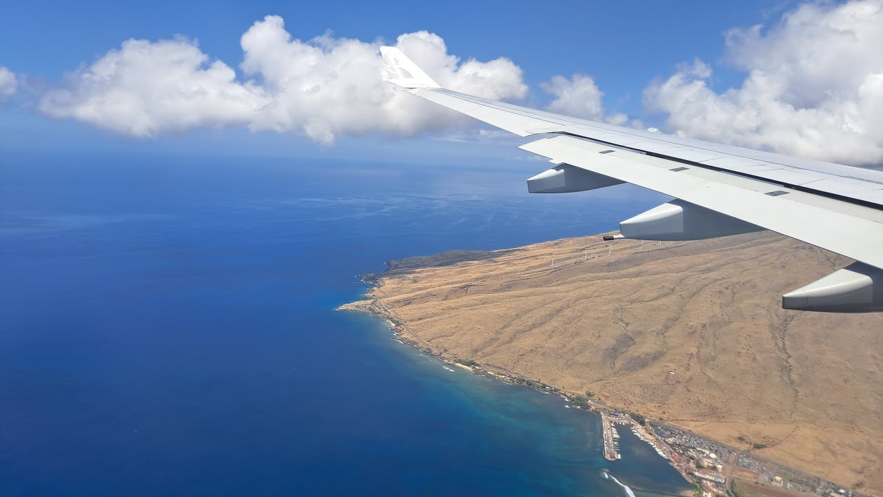 Hawaiian Airbus A330-200 Landing in Kahului(OGG), Maui