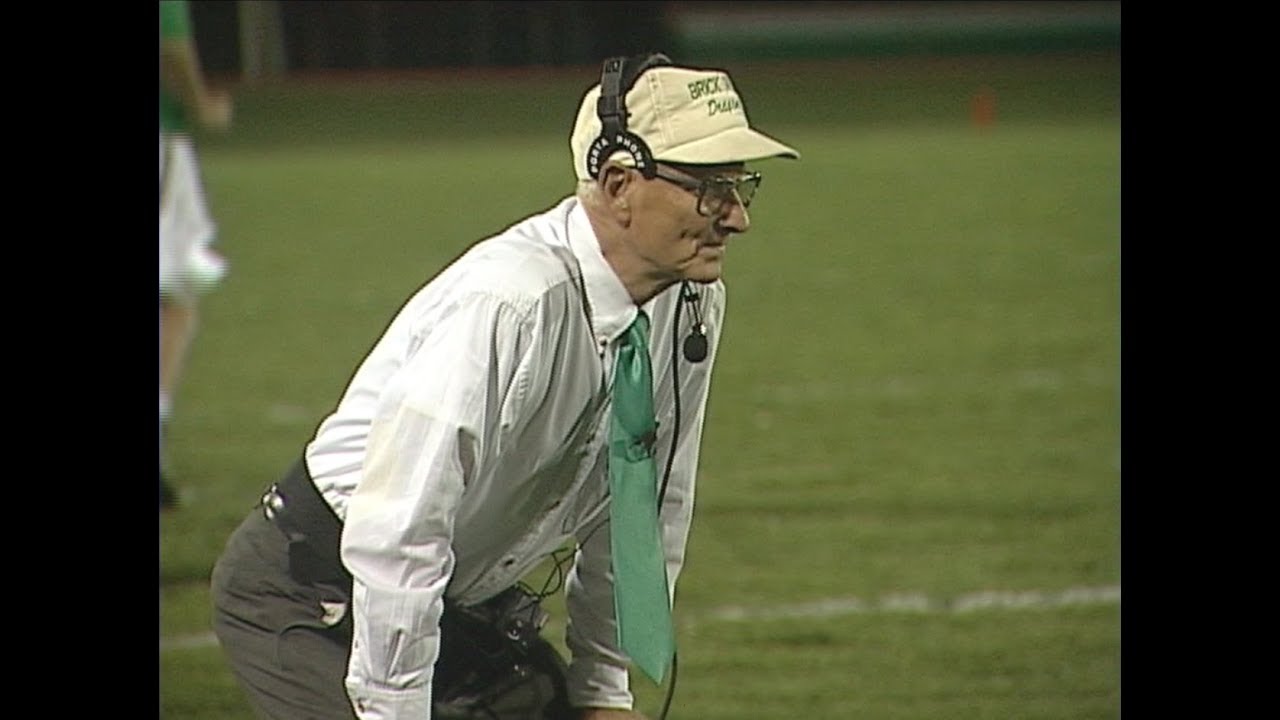 Brick Twp. High School Football - Warren Wolf Profile