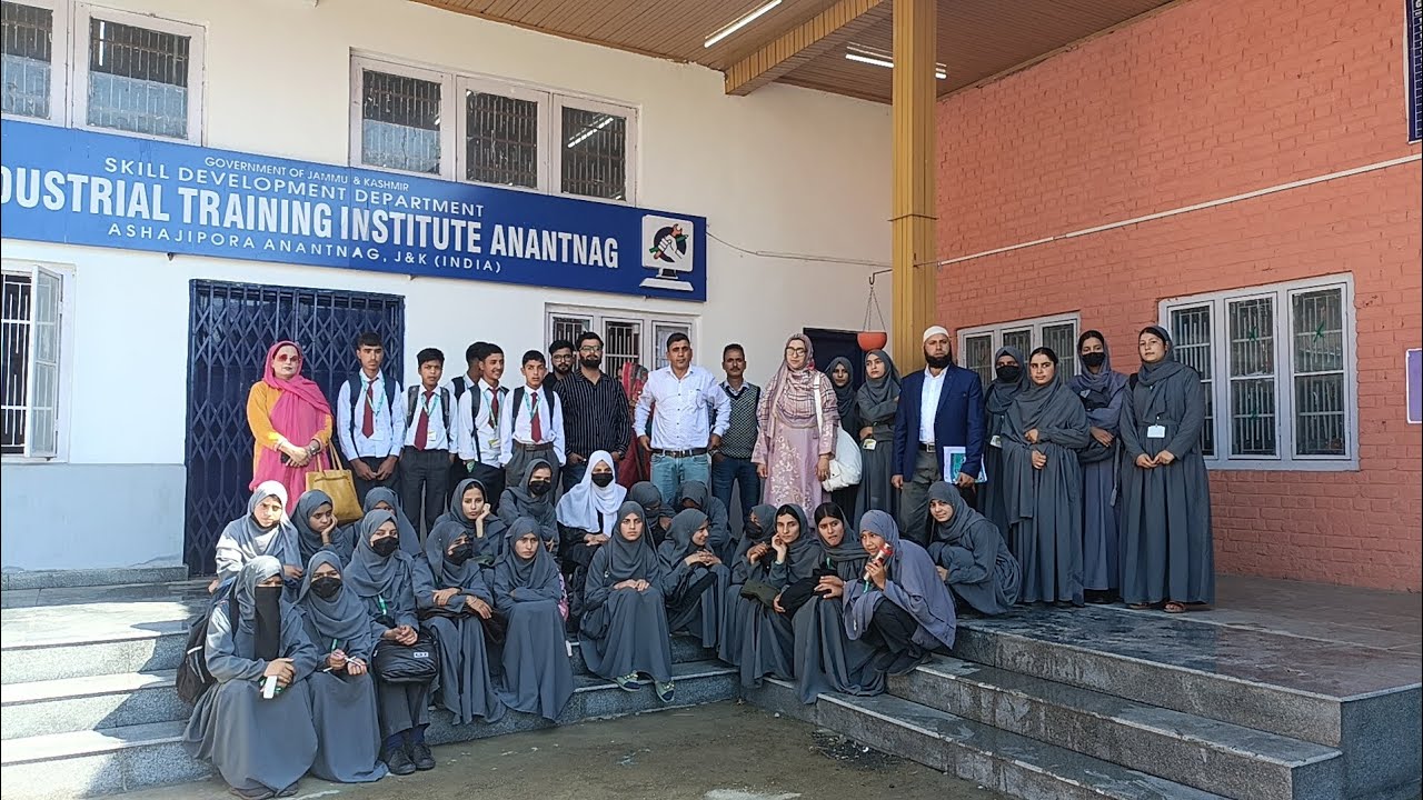 Industrial Visit to ITI Anantnag #education #school #nowgam #ITI #anantnag