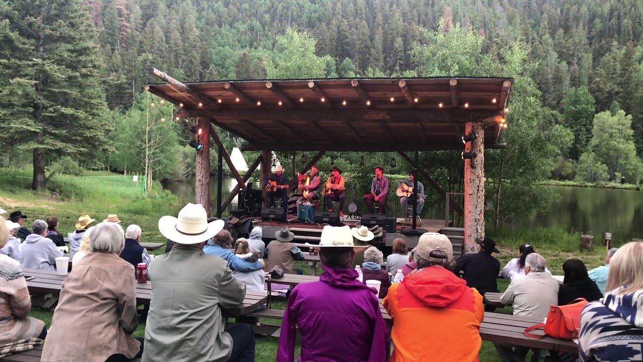 Donnie Catch a Horse