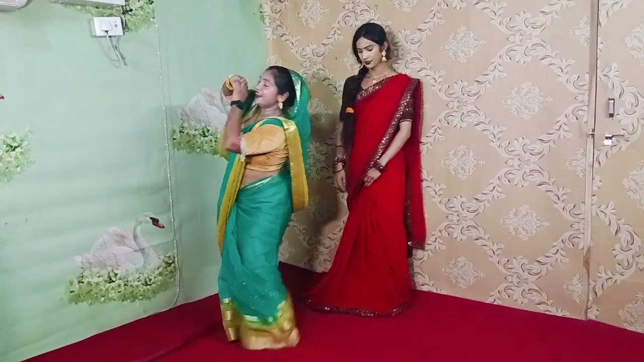 कहीं द बलम से गवन लेइ जाइ मंजू मोहिनी खुश्बू रानी का धमाकेदार डांस