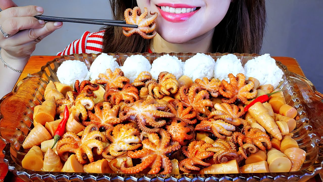 ASMR BRAISED OCTOPUS WITH MINI BAMBOO SHOOTS  EATING SOUNDS | LINH-ASMR