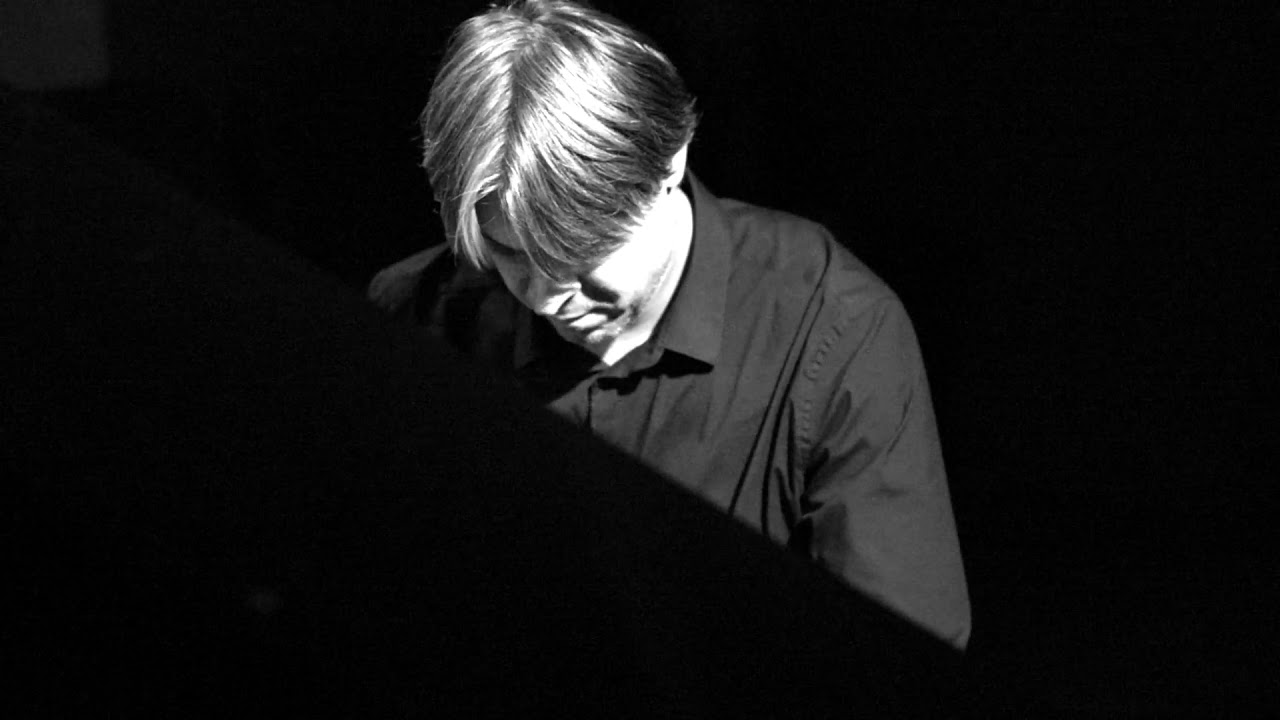 Vadim  Bessarab play    - Apprehension -   by Vadim Bessarab