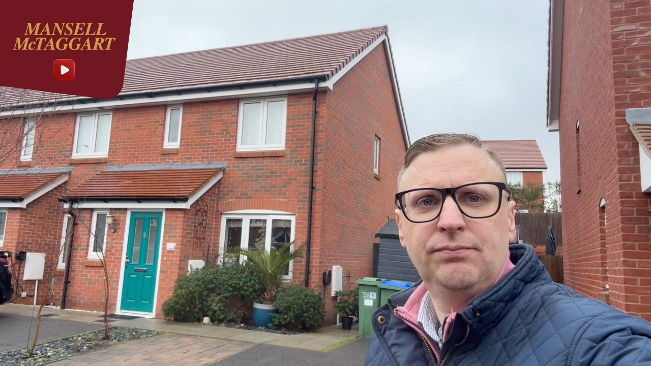 Inside Muggeridge Road, Billingshurst | Property Tour