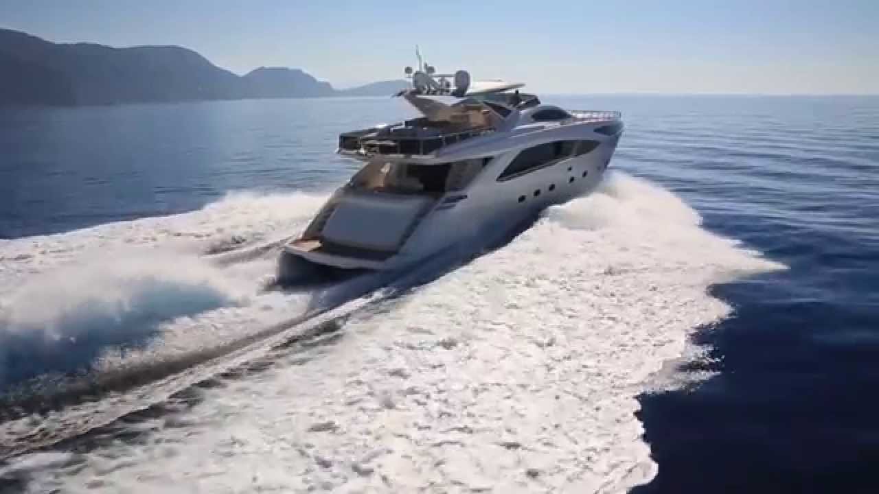 Salone Nautico di Genova. Яхт салон в Генуе.