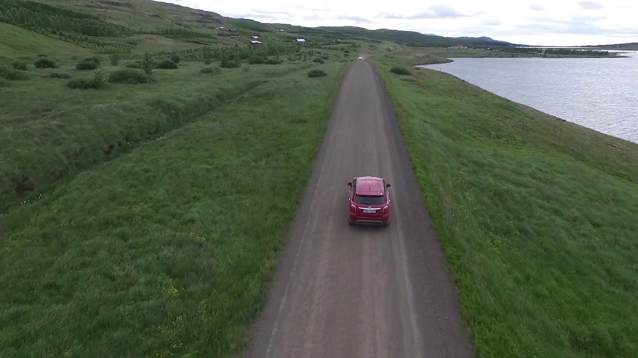 FIAT 500X OFF-ROAD IN RURAL ICELAND