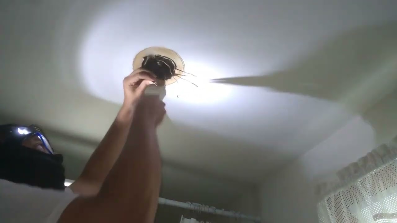 Extractor de aire para el baño p1