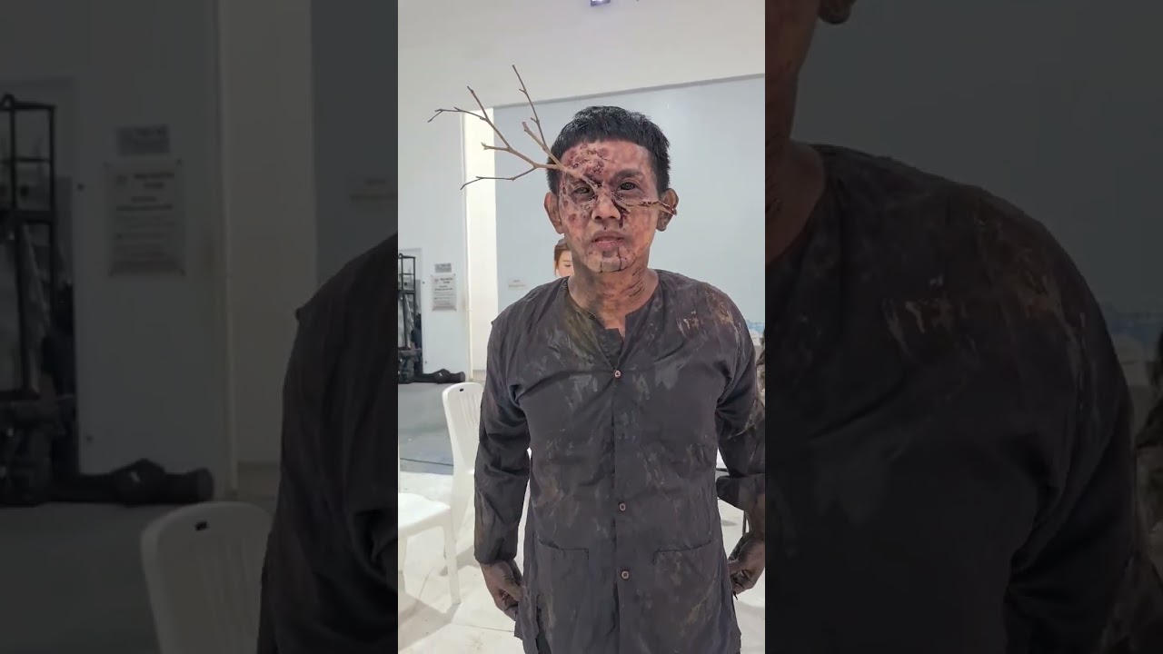Khi chị b&eacute; Ba từ c&ocirc;ng an chuyển qua l&agrave;m zombie bắn c&aacute;i đ&ugrave;ng.....