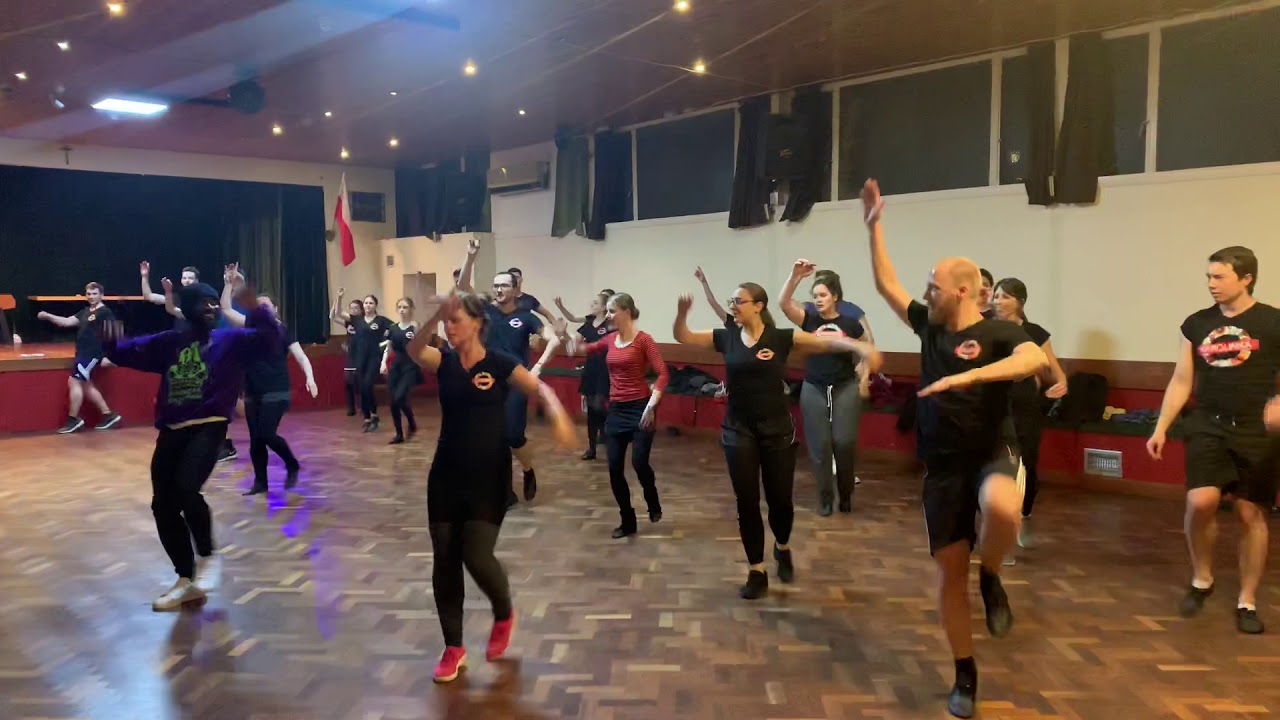 Europeans try Bhangra