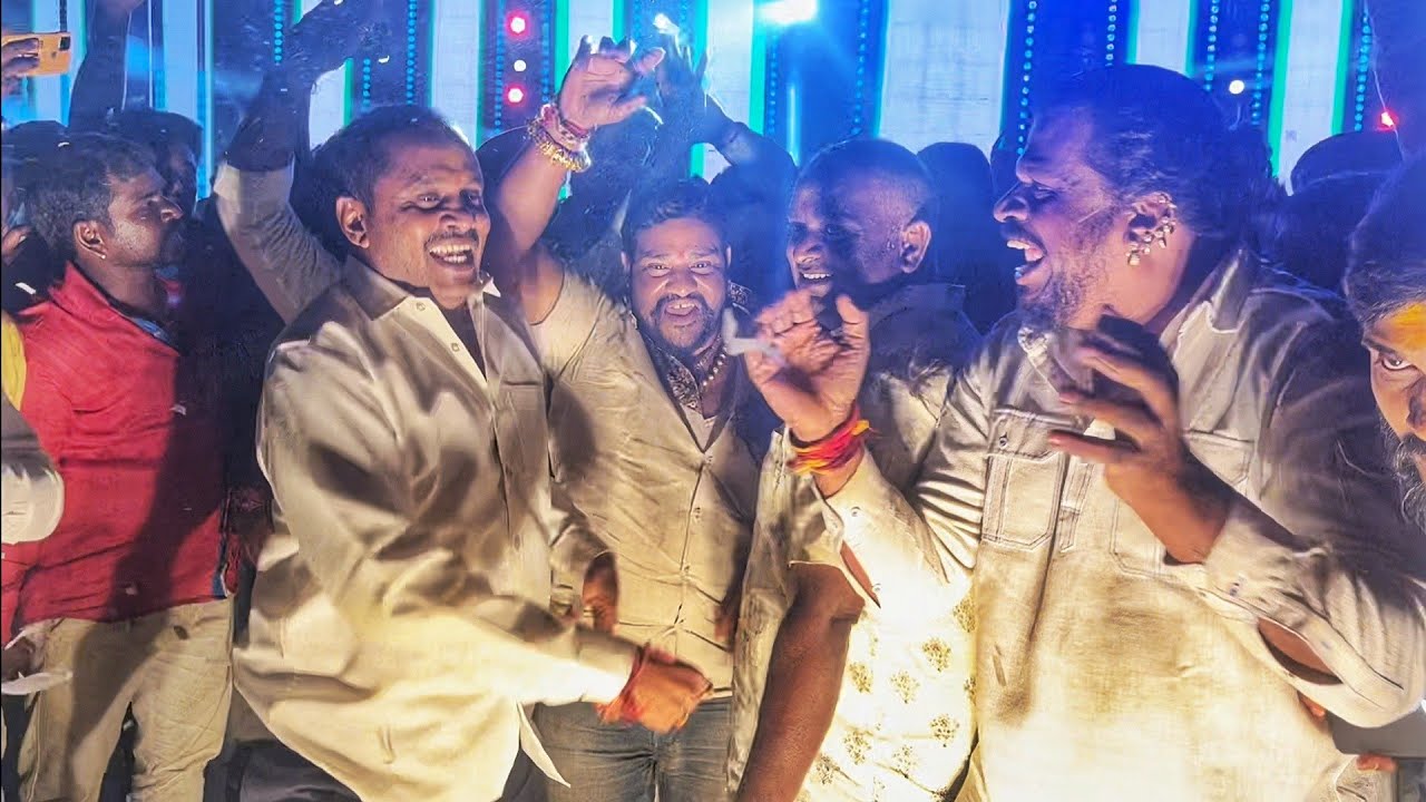 MAREDPALLY GOLLA KITTU ANNA SUPERB DANCE WITH GABBARSINGH GANG #maredpallykittuyadav