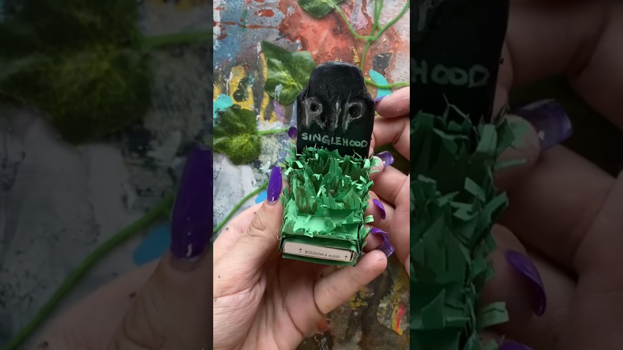Cute ways to ask out your crush for Halloween 👻