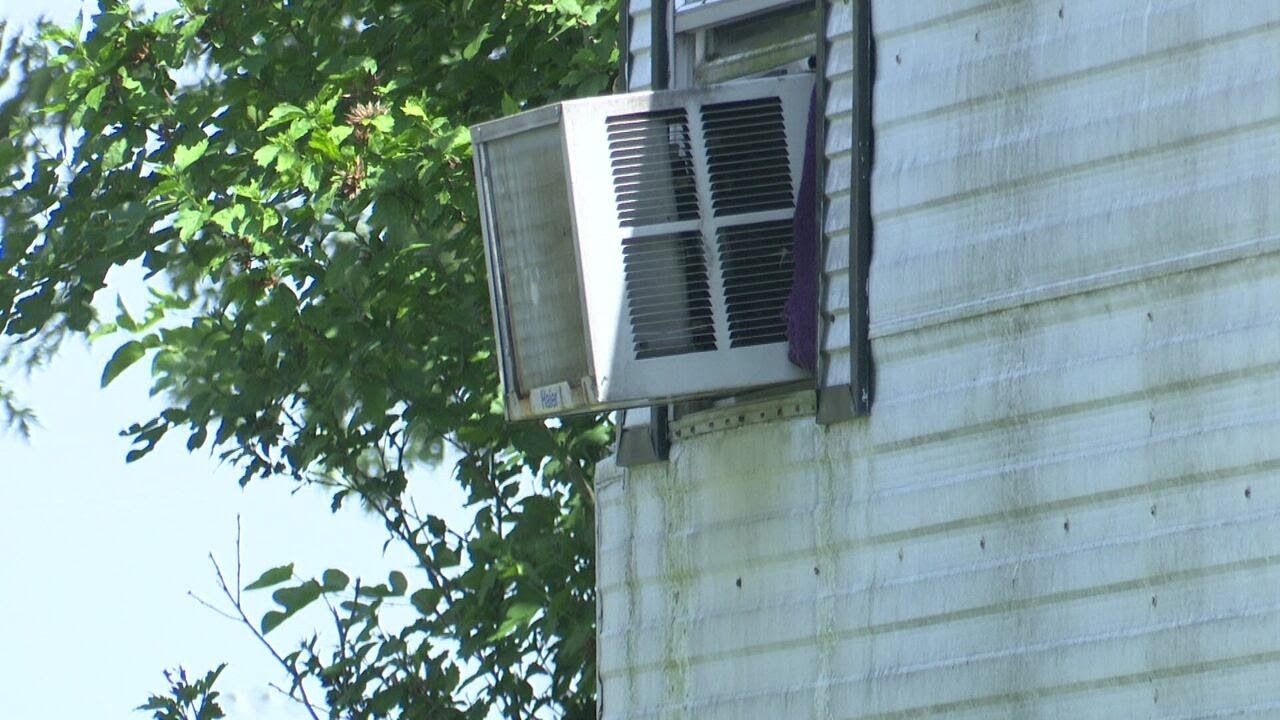 Feeling the Heat: People living at South Bend trailer park told window A/C units must go