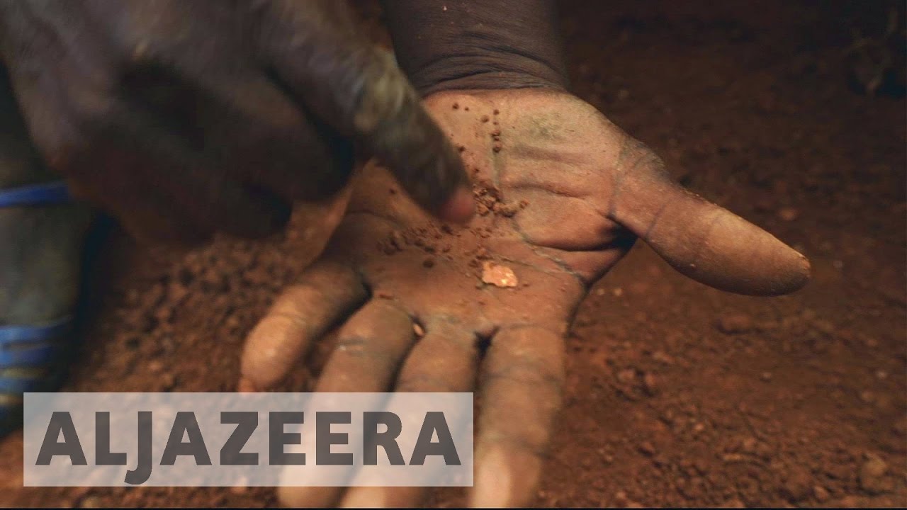 Ivory Coast: Farmers abandon cacao for gold mining