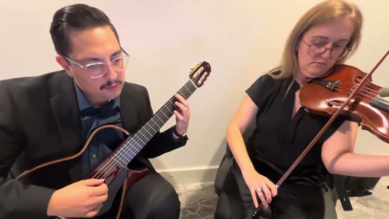 B&eacute;same Mucho - Fine Music Duo