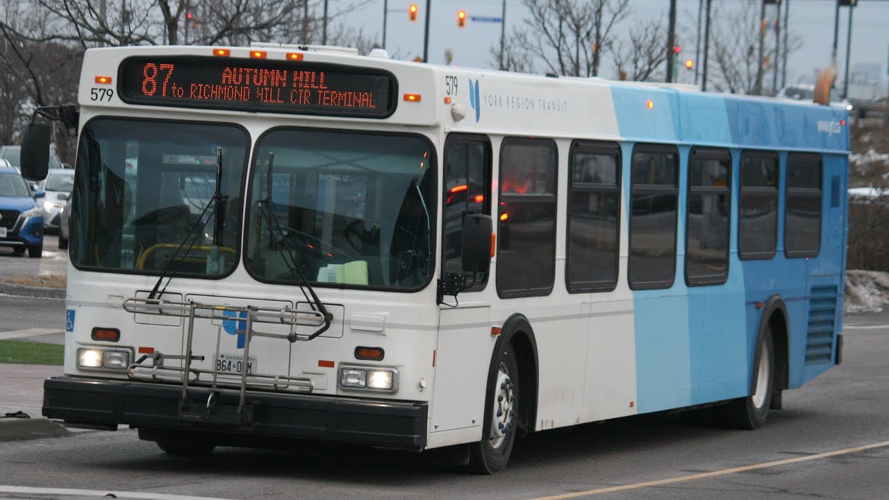 Ride video on now retired YRT 579 on route 87 Autumn Hill