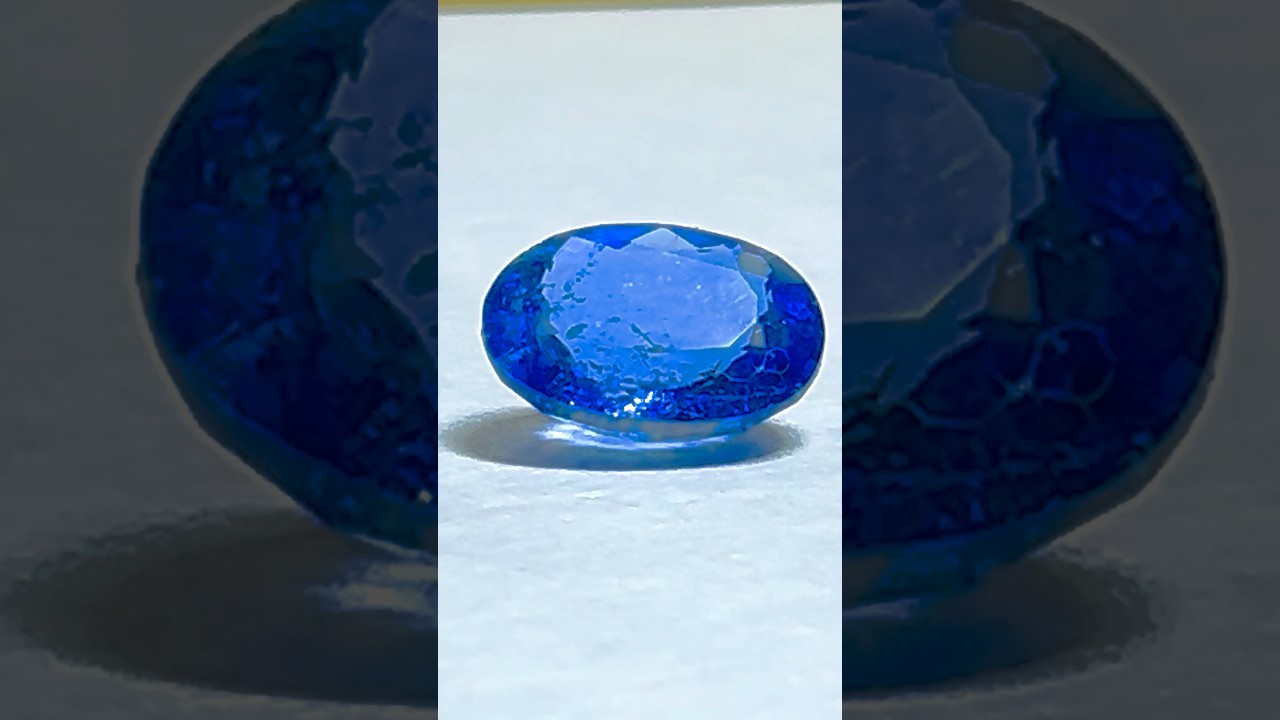 Using light to make blue crystals ⚡️💎