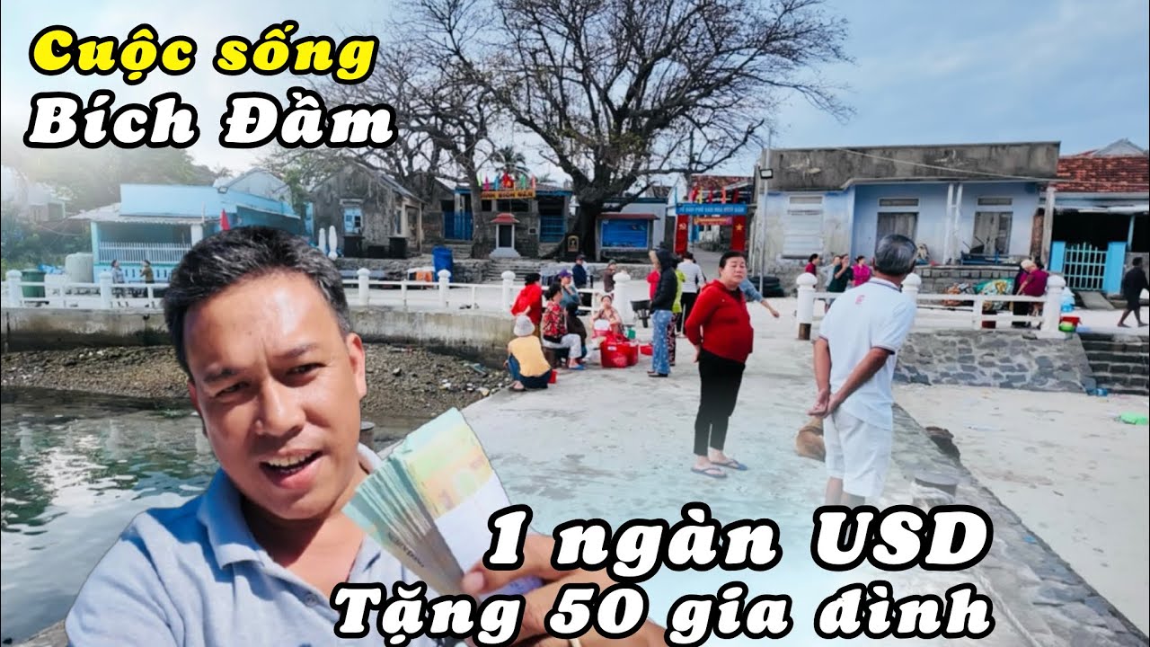 Bích Đầm Tập 3: 1 Ngàn Đô La Mỹ Tặng Đến 50 Người Nghèo Xóm Đảo Không Có Điện. Tấm Lòng AC THẮM CỦA