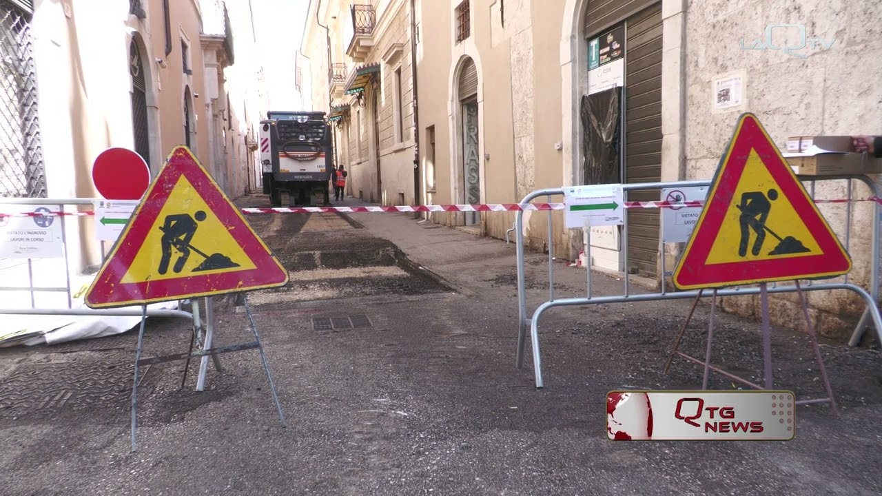 L'AQUILA CORSO STRETTO VIA AI LAVORI DI RIPAVIMENTAZIONE
