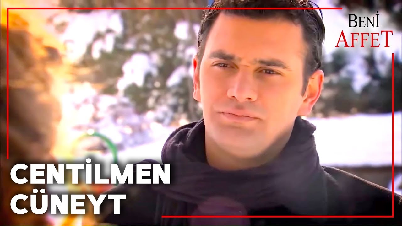 Cüneyt, Feride'ye Eldivenlerini Verdi | Beni Affet 82. Bölüm