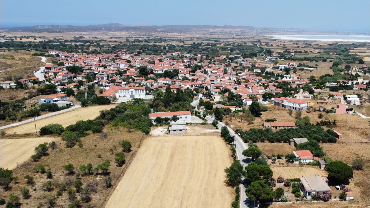 &Kappa;&omicron;&nu;&tau;&omicron;&pi;&omicron;ύ&lambda;&iota;  &Lambda;ή&mu;&nu;&omicron;&sigmaf;, kontopouli Limnos, From sky by Flying Surfer