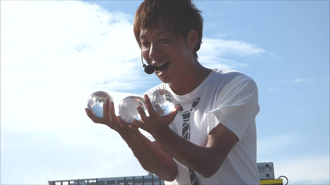 【C96】大道芸人 ぼくゆうさんによるパフォーマンス【東京ビッグサイト前】