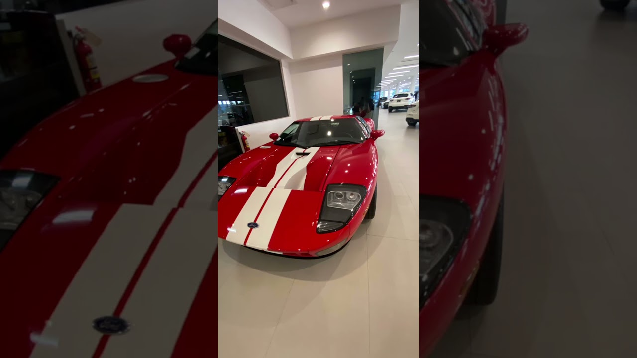 Extra clips from the inside of inside the Ferrari dealership 