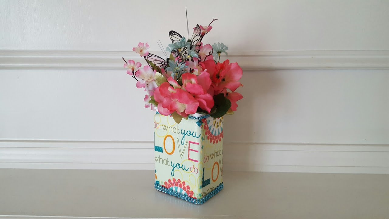 DIY DOLLAR TREE CRAFT | UPCYCLED GLASS VASE | DECOUPAGE NAPKINS
