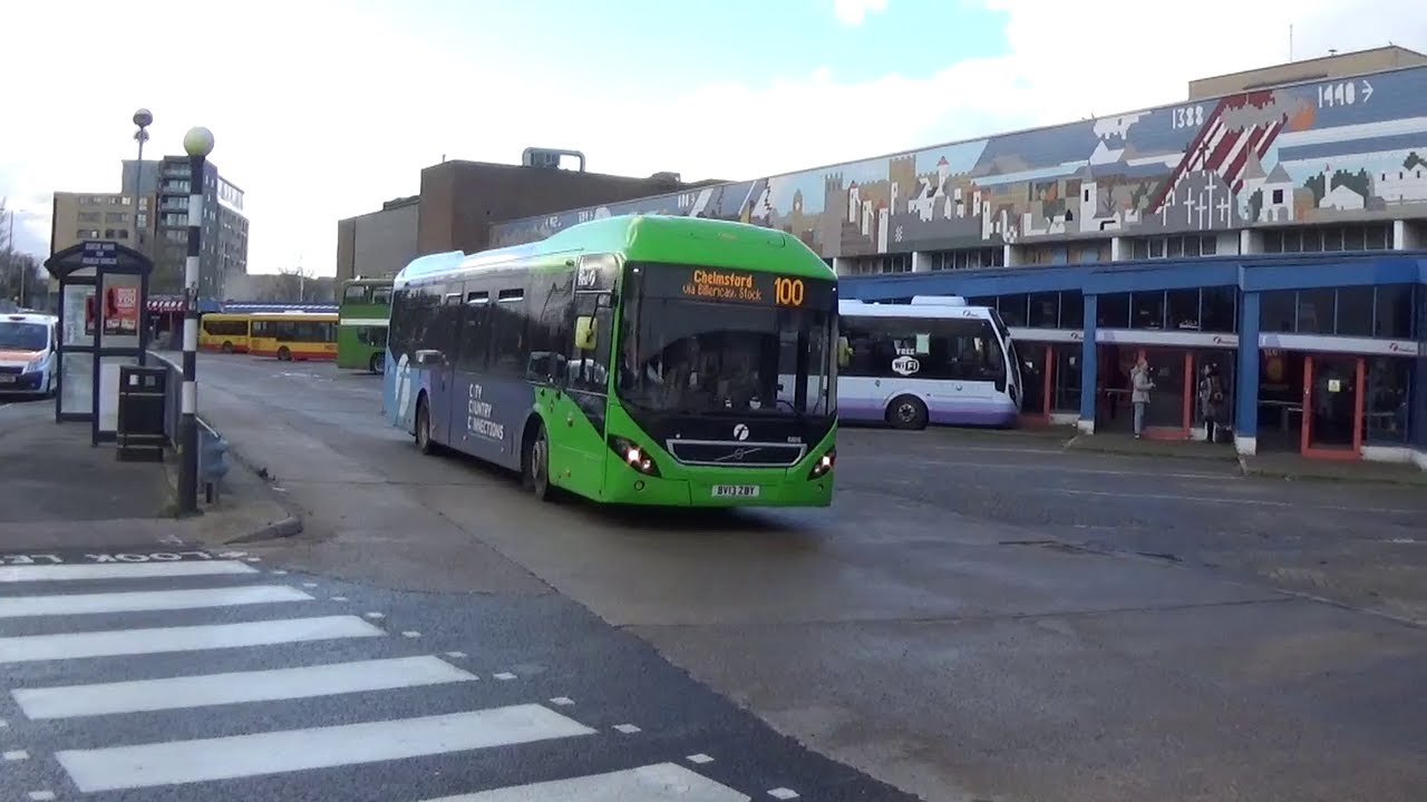 Buses of the UK 2022-Basildon Bus Station with First Bus & NIBS
