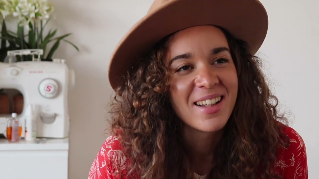 Bisexuelle, Lesbienne et athée a 