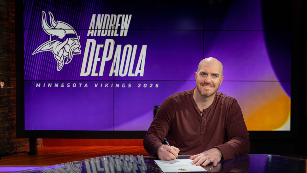 Эндрю ДеПаола подписал новый контракт с «Миннесота Вайкингс».