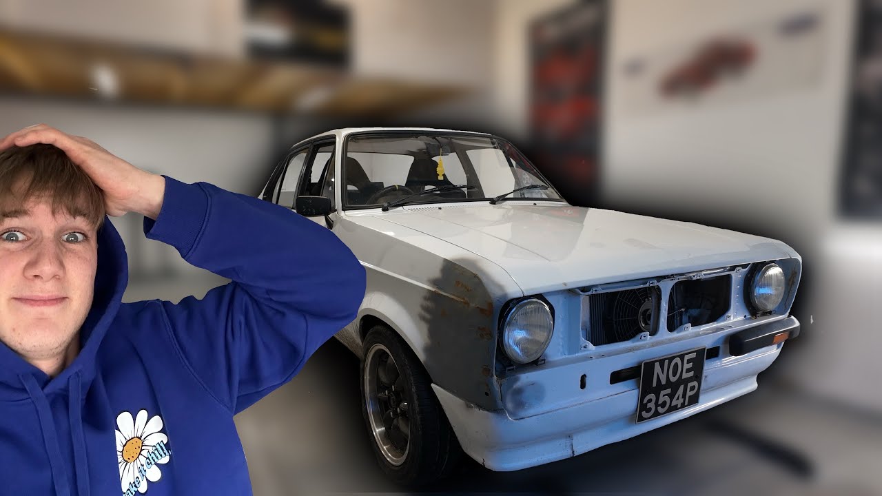 I REBUILT A CRASHED MK2 FORD ESCORT