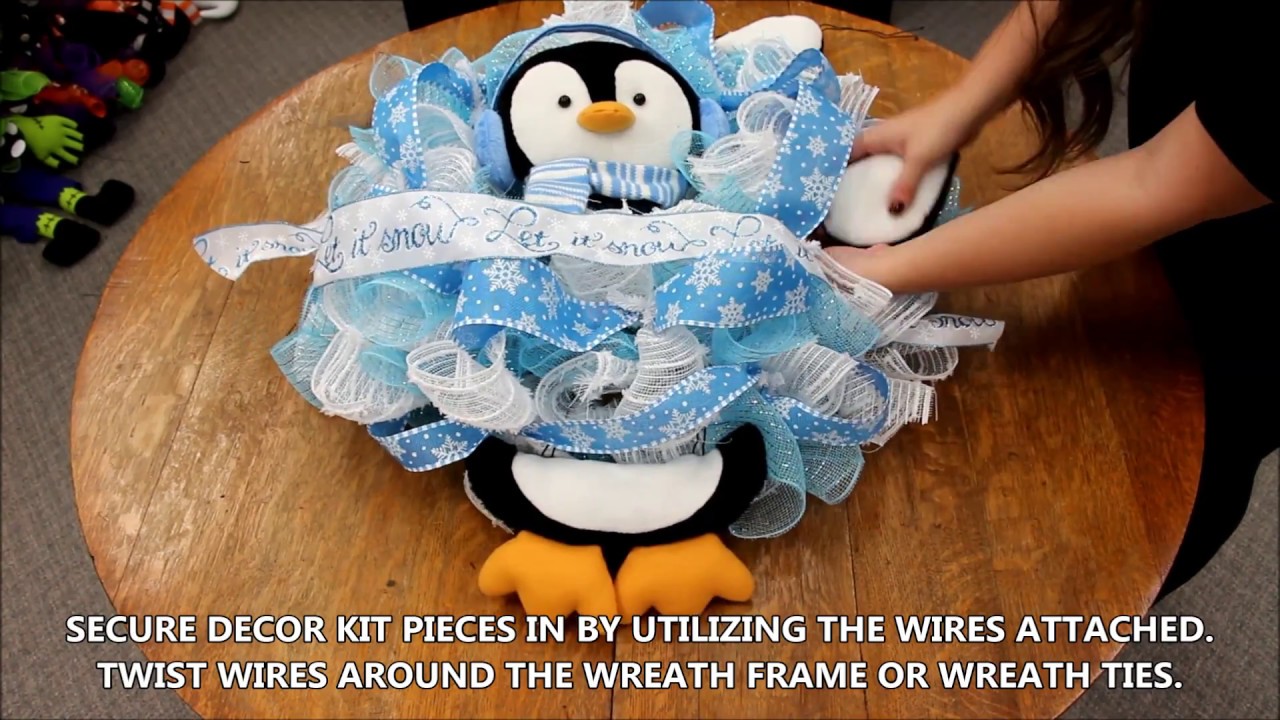 Penguin Wreath Enhancement