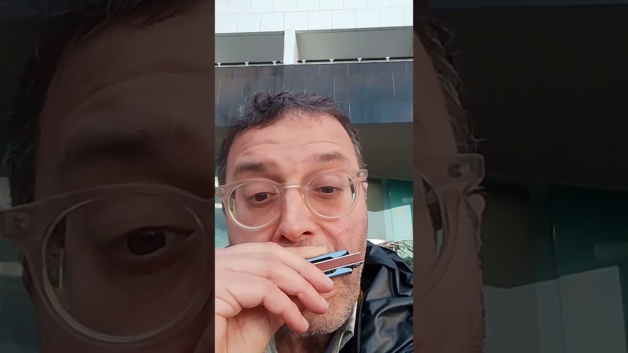 Tramonto al Grand Hotel Salerno fender Midnight blues A #harmonica #italia ENZO BENINCASA #mood #sea