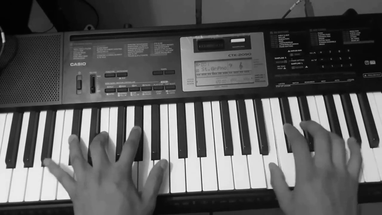 Escapate Conmigo - Wisin ft. Ozuna / Piano Version