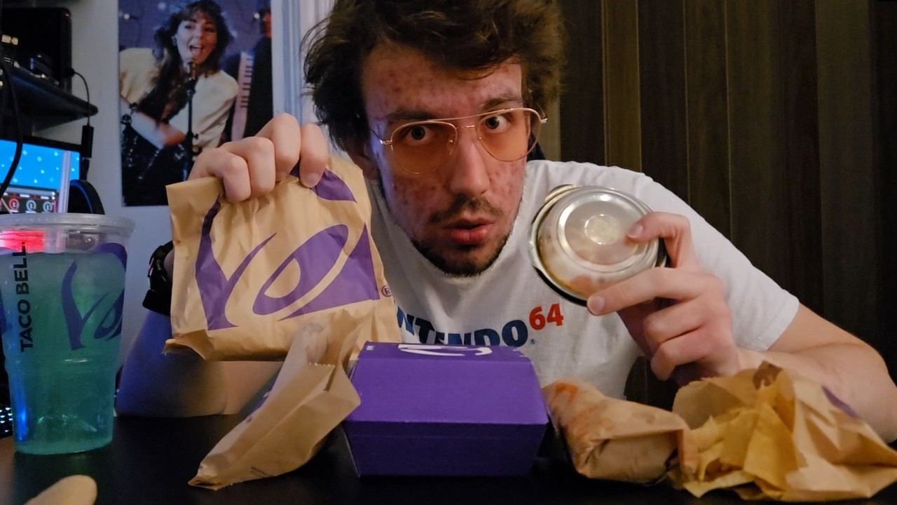 Taco Bell NEW Luxe Value Menu Review!