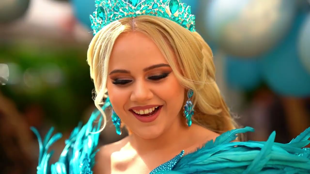 Абитуриентския бал на Александрина