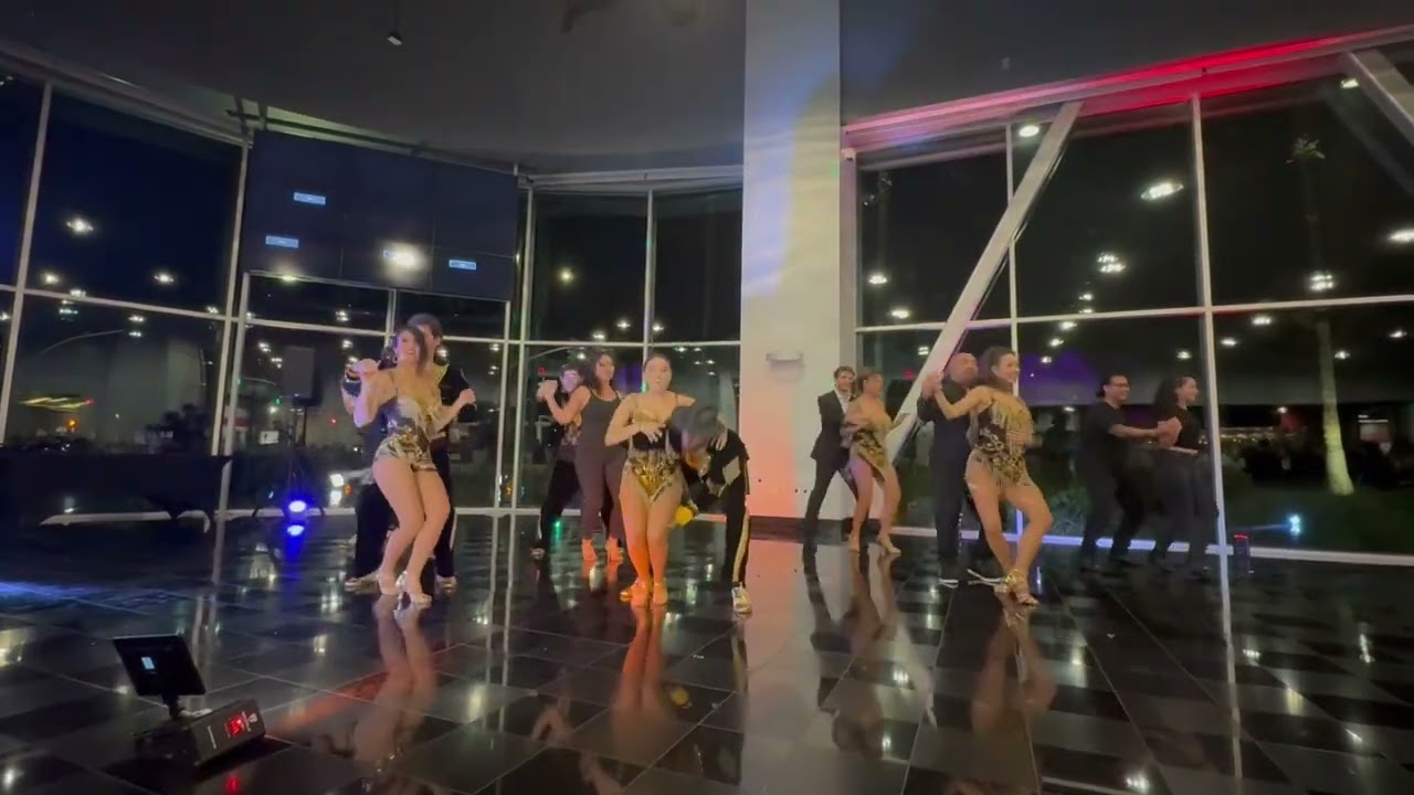 Salsa Show by Latin Jam Dance Company 