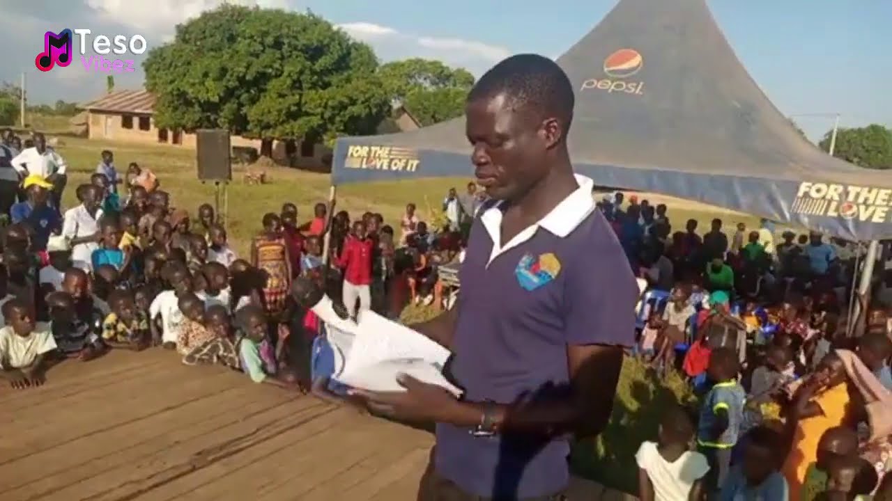 Dolopiko Campaigns for Comedian Ekanyapuru in Asuret, Soroti