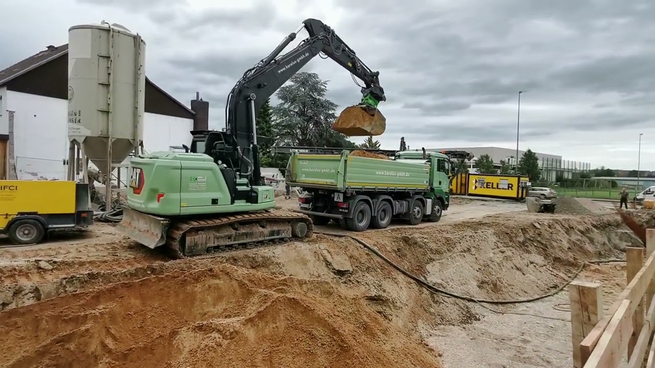 CAT 317 MAN 35.500