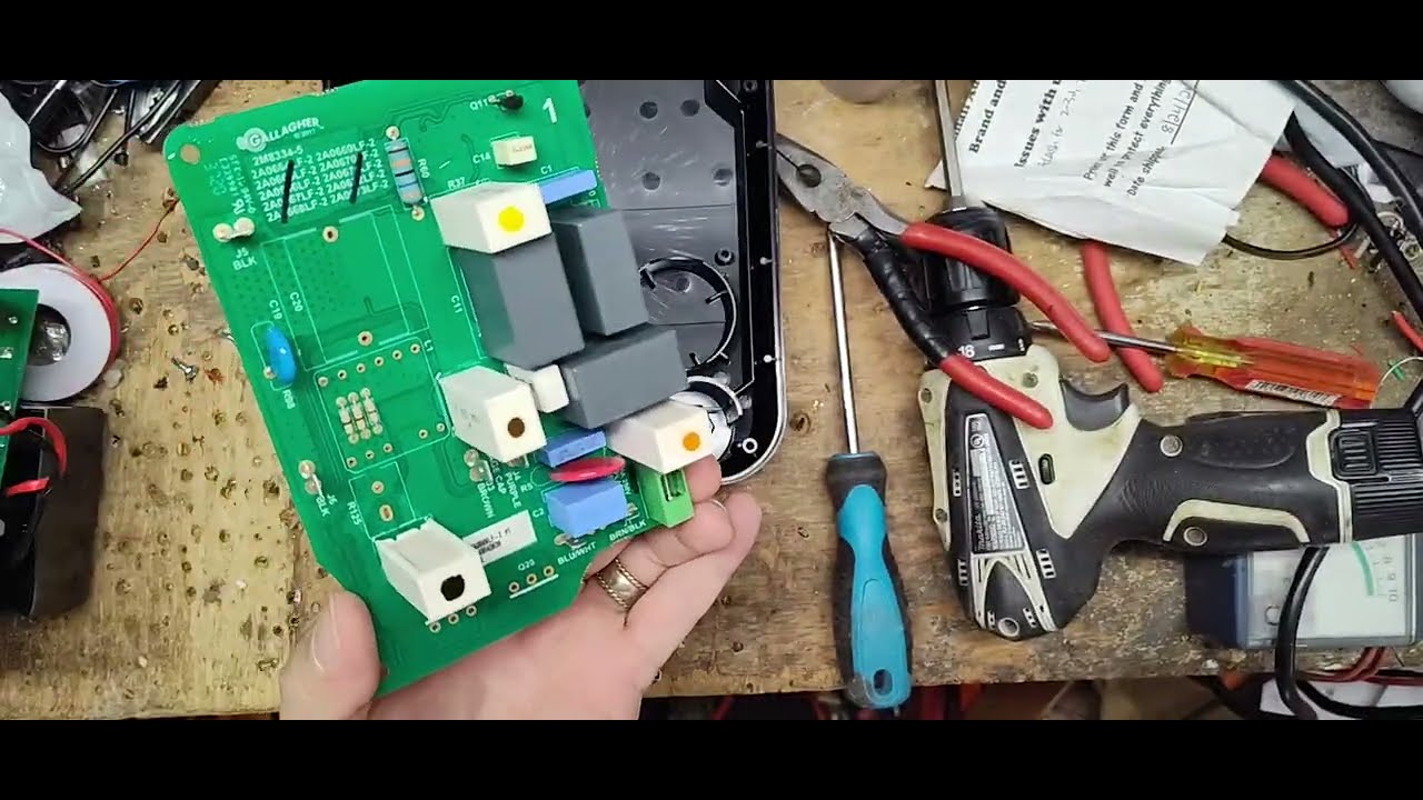 Testing & Repairing Of A Gallagher M360 M560 M800 Fence Charger