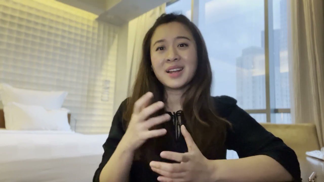 Thinking like an entertainment head | Lesley Simpson | TEDxPasarBaru