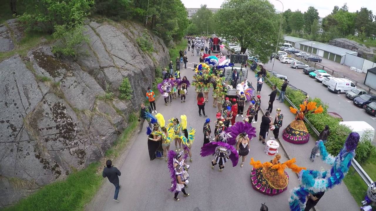 Hammarkullen Carnival 2016 wide