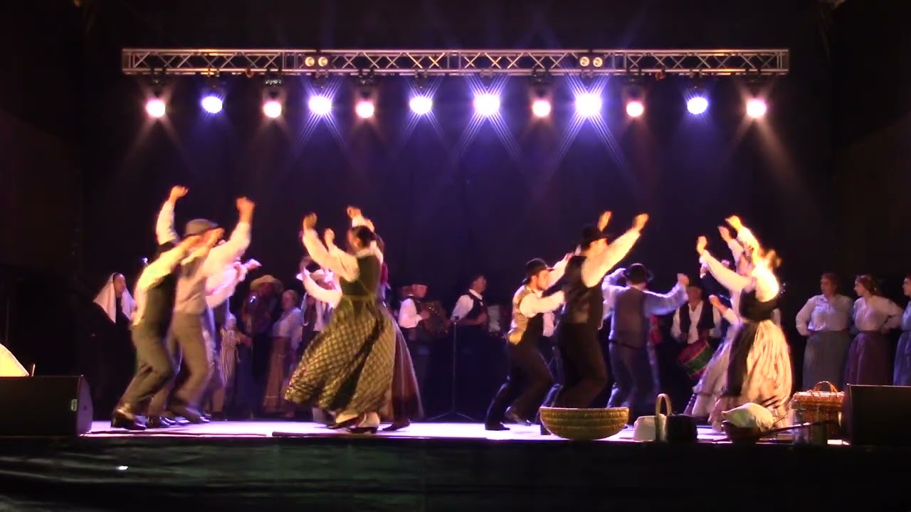 GRUPO FOLCLÓRICO DE CANTAS E CRAMÓIS DE PIAS -- CINFÃES