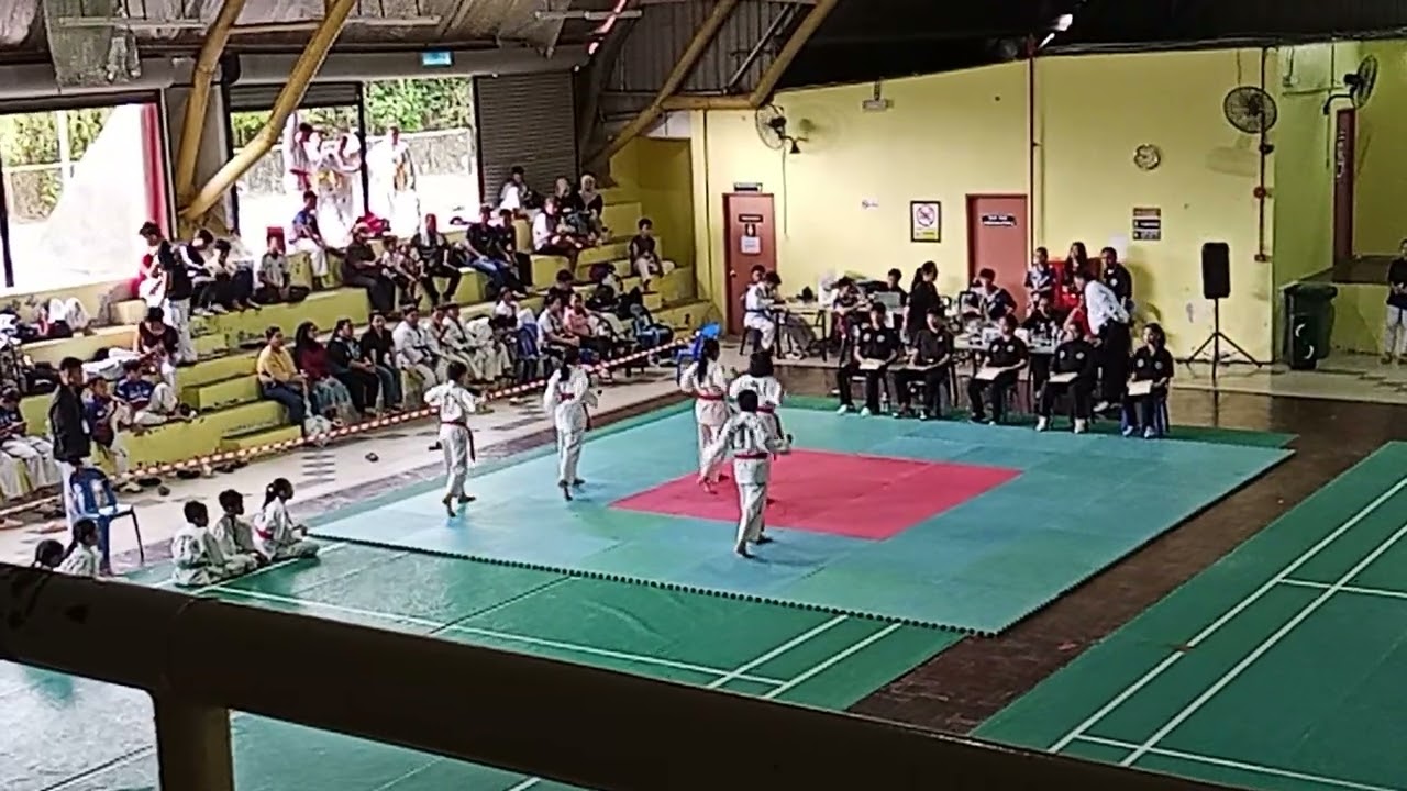 Team Pattern Perempuan Bawah 12 Tahun Kudat 